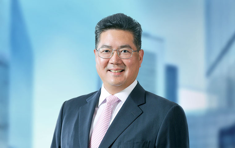 譚承蔭 - 首席企業發展總裁
