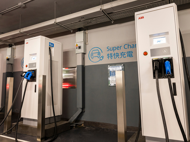 link-reit-business-asset-management-ev-charger