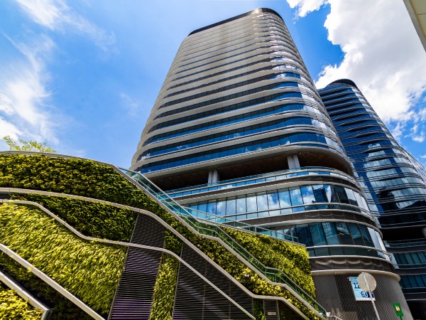 link-reit-featured-property-the-quayside-slider-thumbnail
