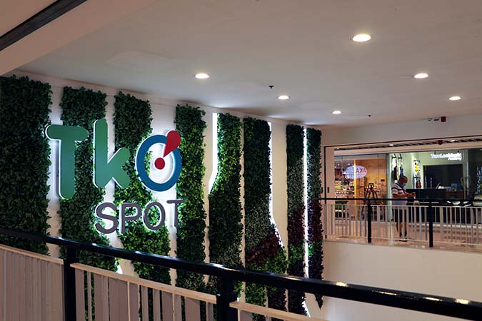 link-reit-business-properties-tko-spot-03