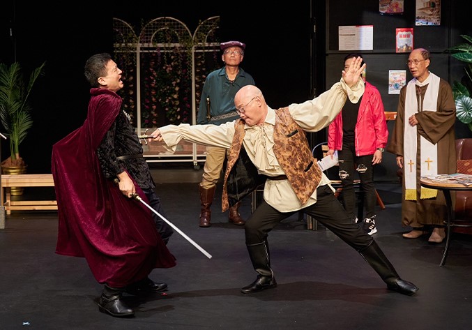 Elderly Theatre Troupe’s Adaptation of Romeo and Juliet Depicts Communication Barriers between Generations