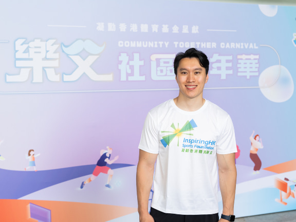 吳翹充指出，若父母多做運動，子女亦會被帶動。