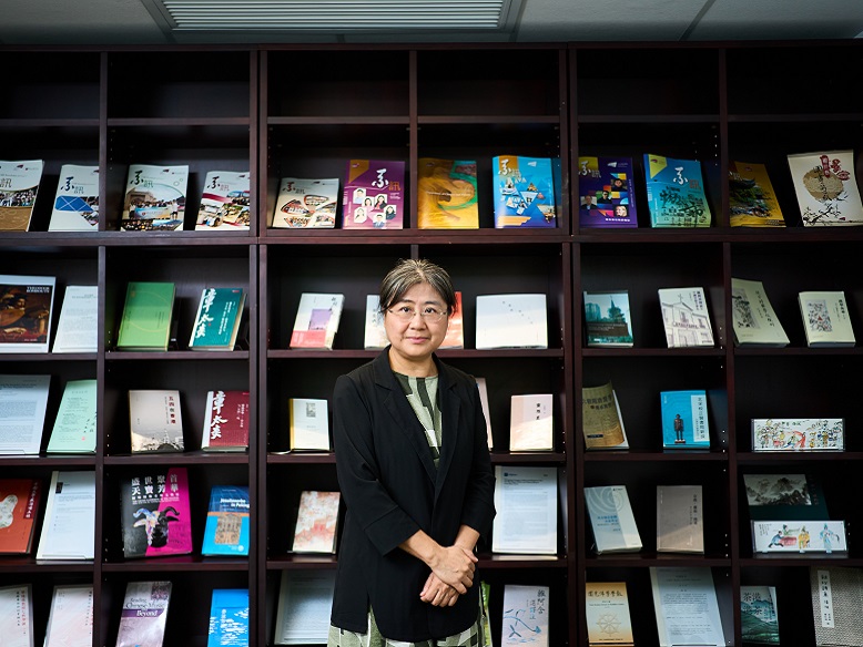 Professor Ching May-bo hopes that Hong Kong people will gain a deeper understanding of the shared history between Guangzhou and Hong Kong through the exhibition.