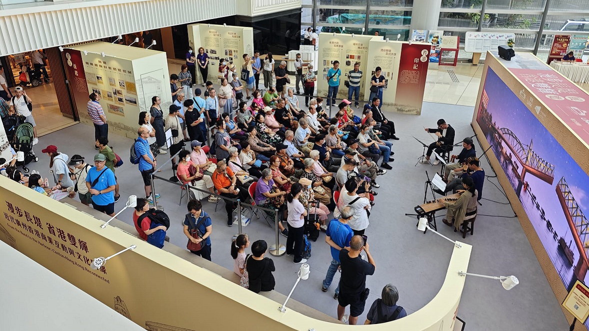 The exhibition attracted people of all ages during its first week.