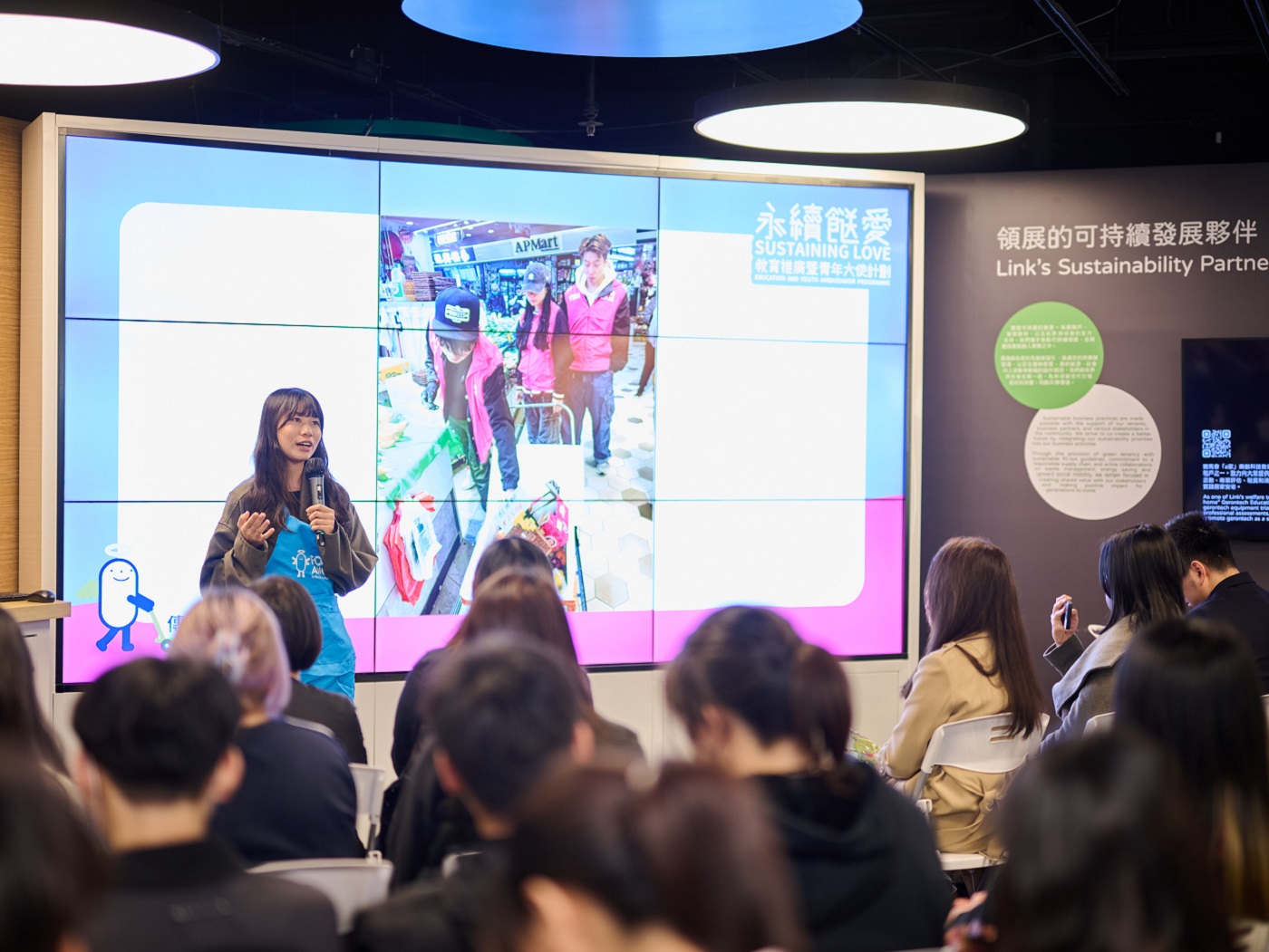 One of the participants, Kammy Wong said the experience of collecting surplus food at Link’s fresh market was unforgettable.