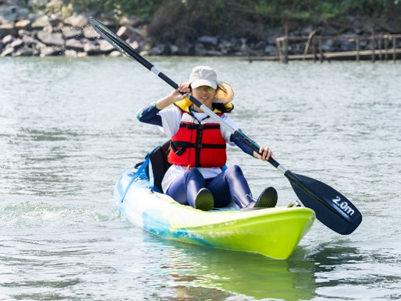 獨木舟是「山 x 海 x 城」其中一項較受歡迎的運動。