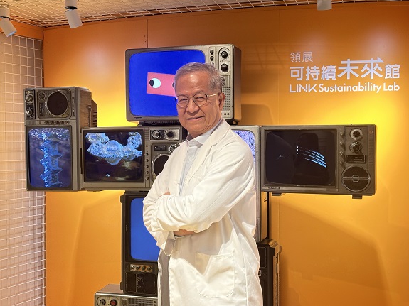 Electrical appliances are essential in everyday life. Leung Wing-mo offers valuable energy-saving tips.