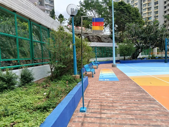 A vertical jump tester and long-jump distance markers add a fun new dimension to the court experience.