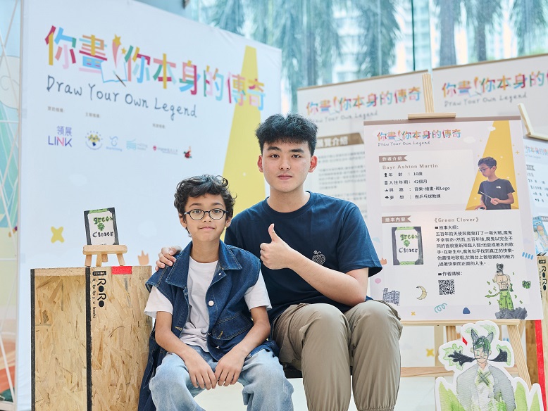 According to Hohei (right), the reading areas in shopping malls and picture books provide a direct channel to foster public understanding, care and recognition of SEN children’s abilities.