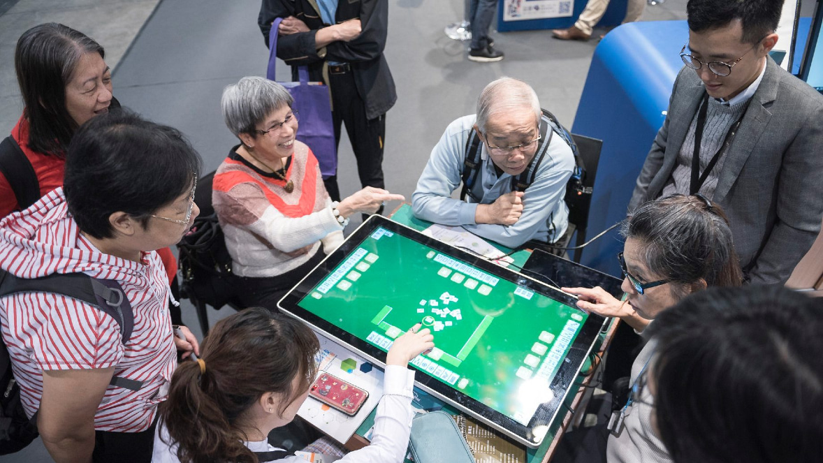 A local Gerontech product designer launched a mahjong simulation game which connects elders in the community with their friends, boosting their quality of life while monitoring their cognitive abilities at the same time.
