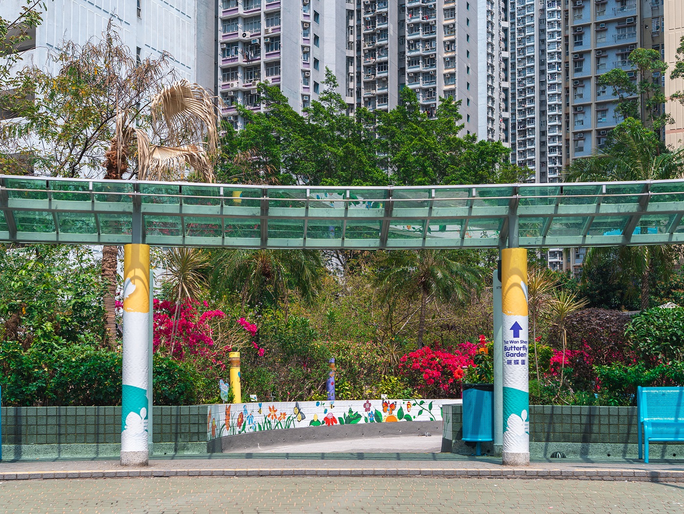 The outdoor Butterfly Garden on the mall’s third floor offers a peaceful green haven where visitors can connect with nature and observe local ecosystems up close.