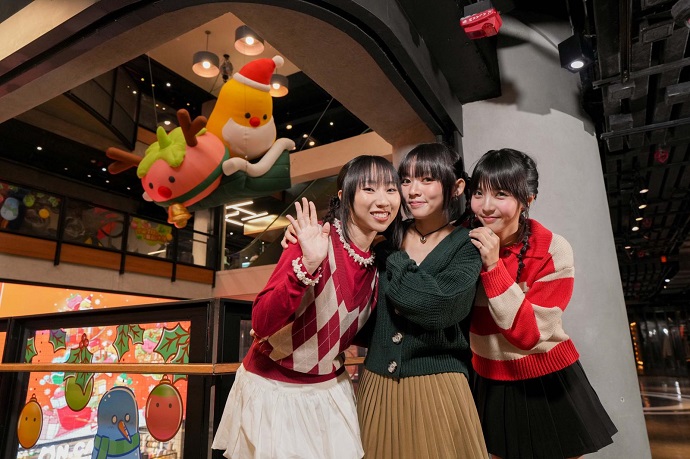 Three-Metre Christmas-Themed Pomato Character Debuts at “Pomato is ...