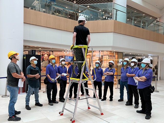 link-reit-social-occupational-health