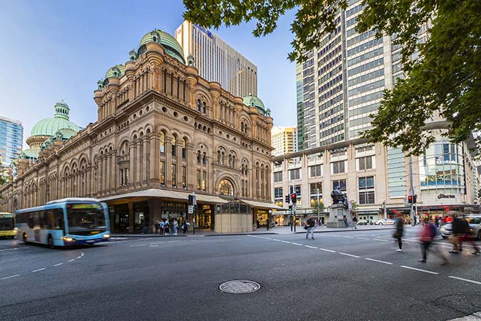 link-reit-business-properties-queen-victoria-building-02